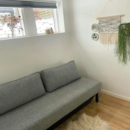 Sommerhus Med Privat Badebro Ved Sunds So بيت للعطل Sunds