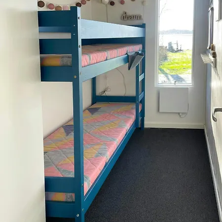 بيت للعطل Sommerhus Med Privat Badebro Ved Sunds So *